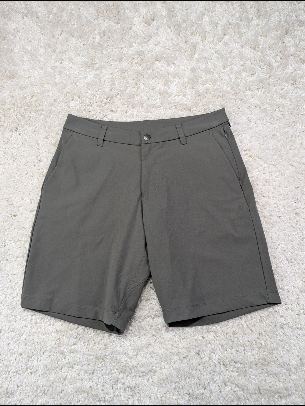 lululemon athletica Men's Athletic Shorts - Olive Green